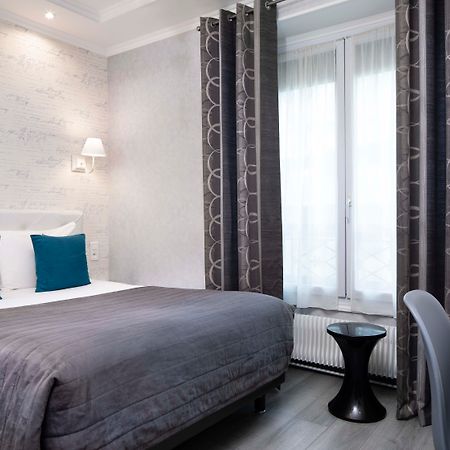Hotel De Geneve Paris Exteriör bild