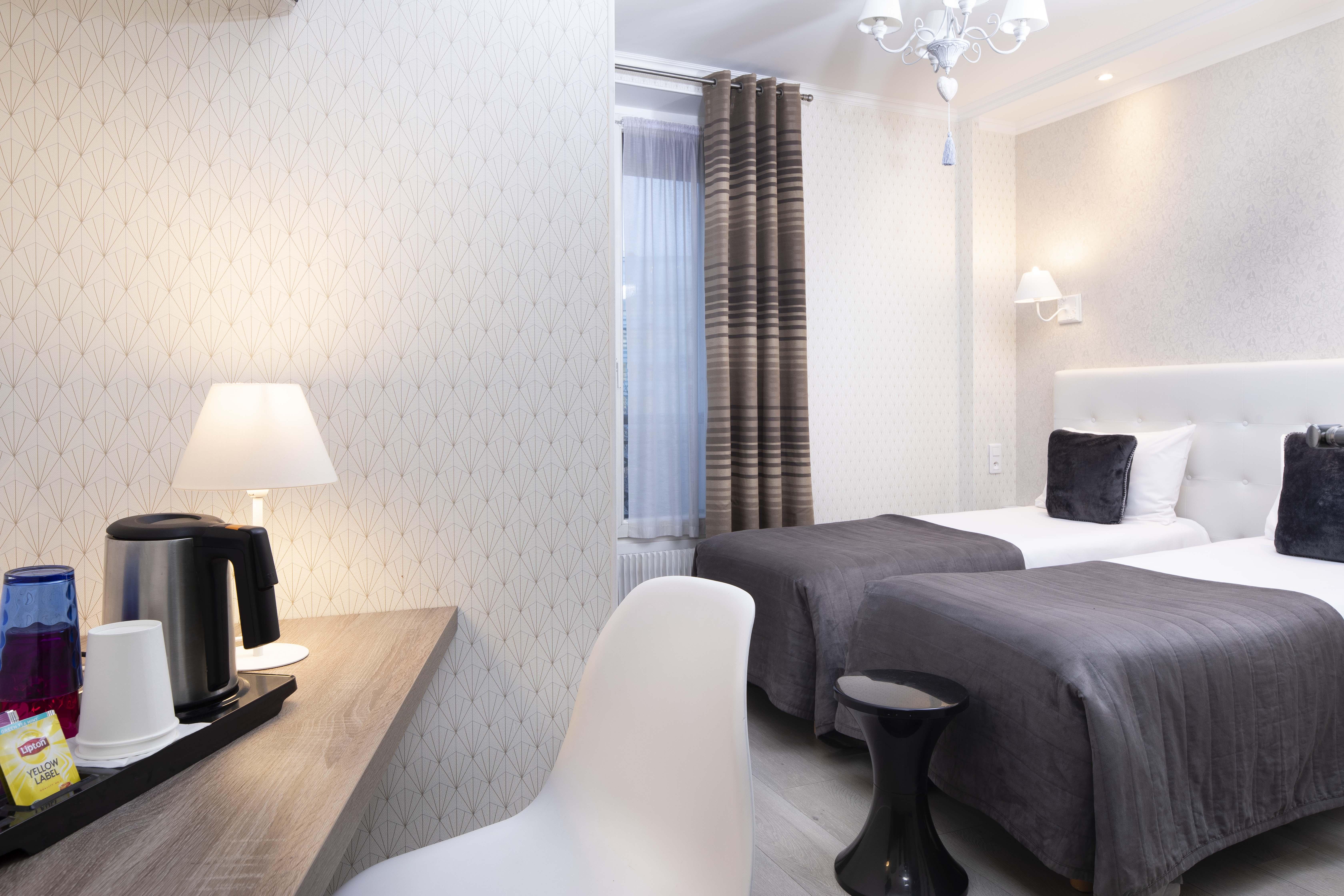 Hotel De Geneve Paris Exteriör bild